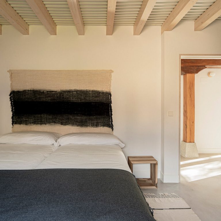 Luarna House en España