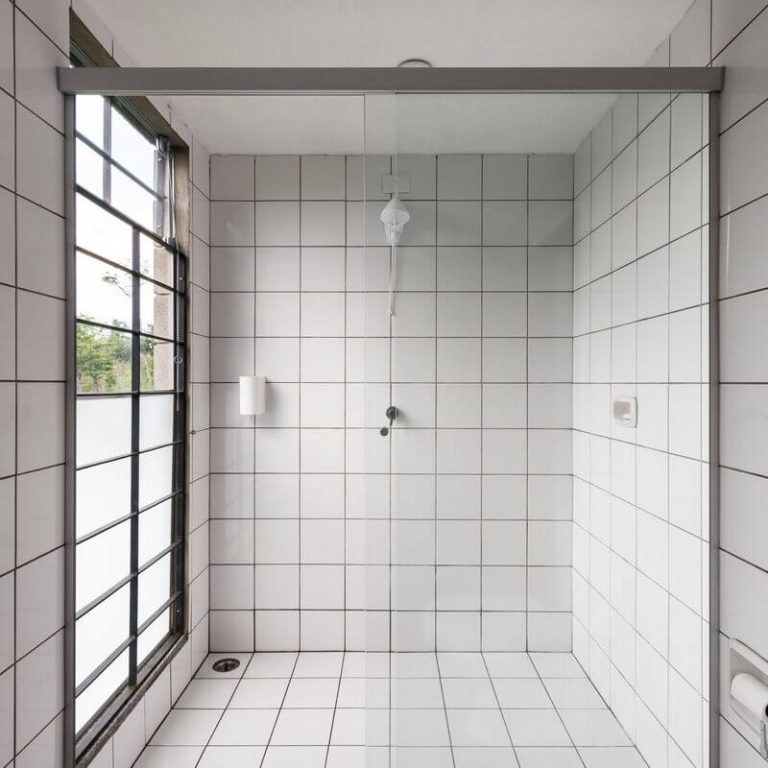 MI Casa, vista interior, baño