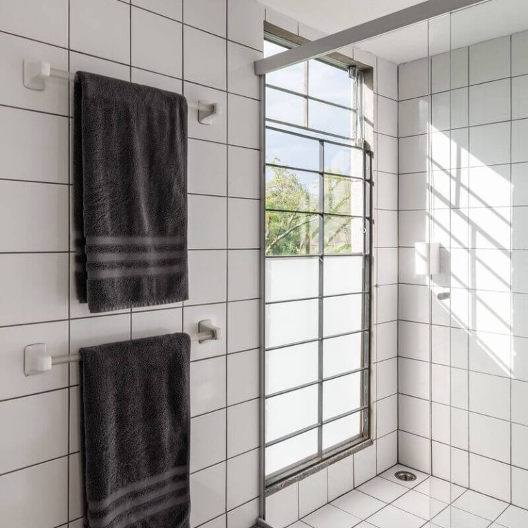 MI Casa, vista interior, baño