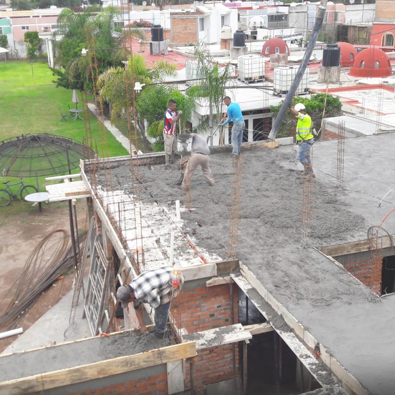 Casa T en Aguascalientes por Taller Noventa Arquitectura - Fotografía proceso constructivo