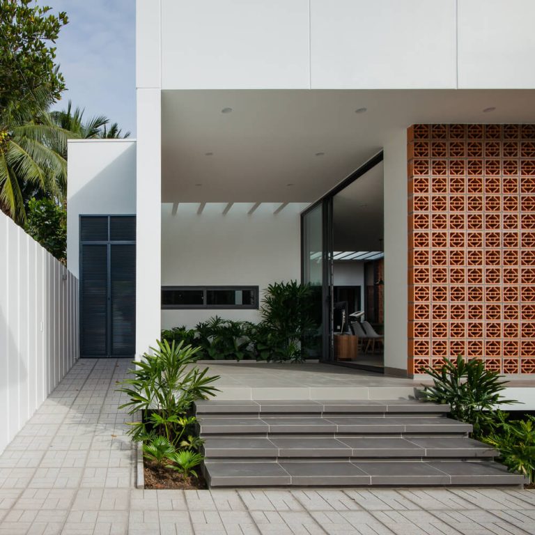 Pequeña Casa 02 en Vietnam por 90odesign - Fotografía de Arquitectura - EL Arqui MX