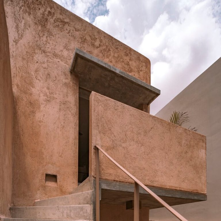 Fachada, escalera, concreto pigmentado