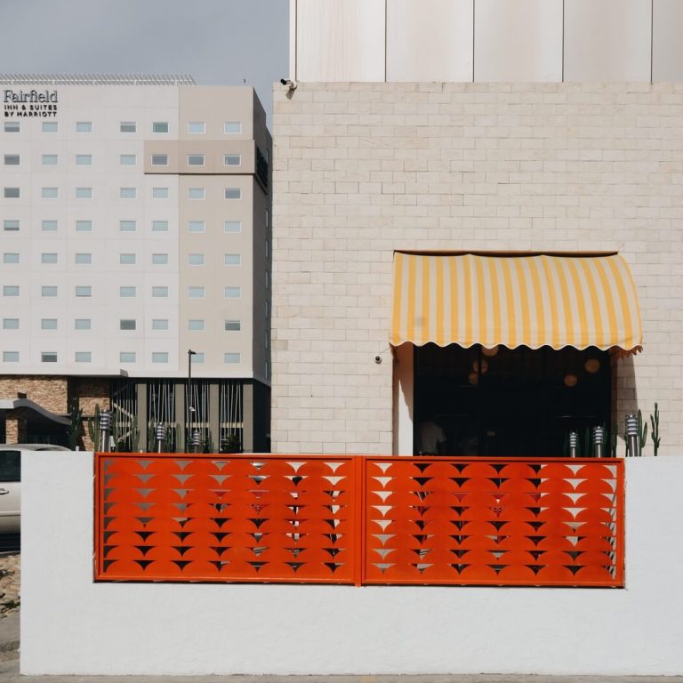 Taqueria Chicali en Baja California por ATZtudio - Fotografía de Arquitectura