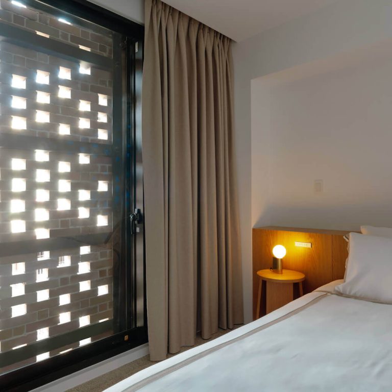The Veil House en Taiwán por Paperfarm Inc