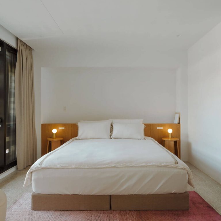 The Veil House en Taiwán por Paperfarm Inc