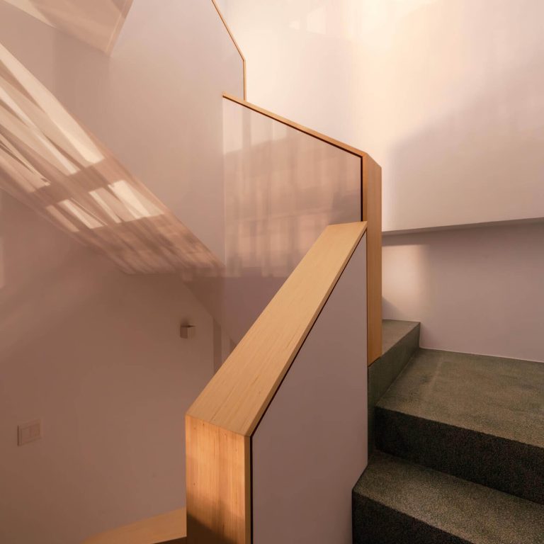 The Veil House en Taiwán por Paperfarm Inc