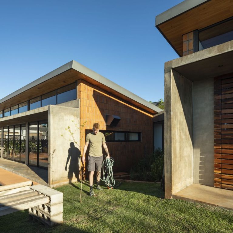 Vivienda H en Paraguay por Estudio 1415 - Fotografía de Arquitectura - El Arqui MX