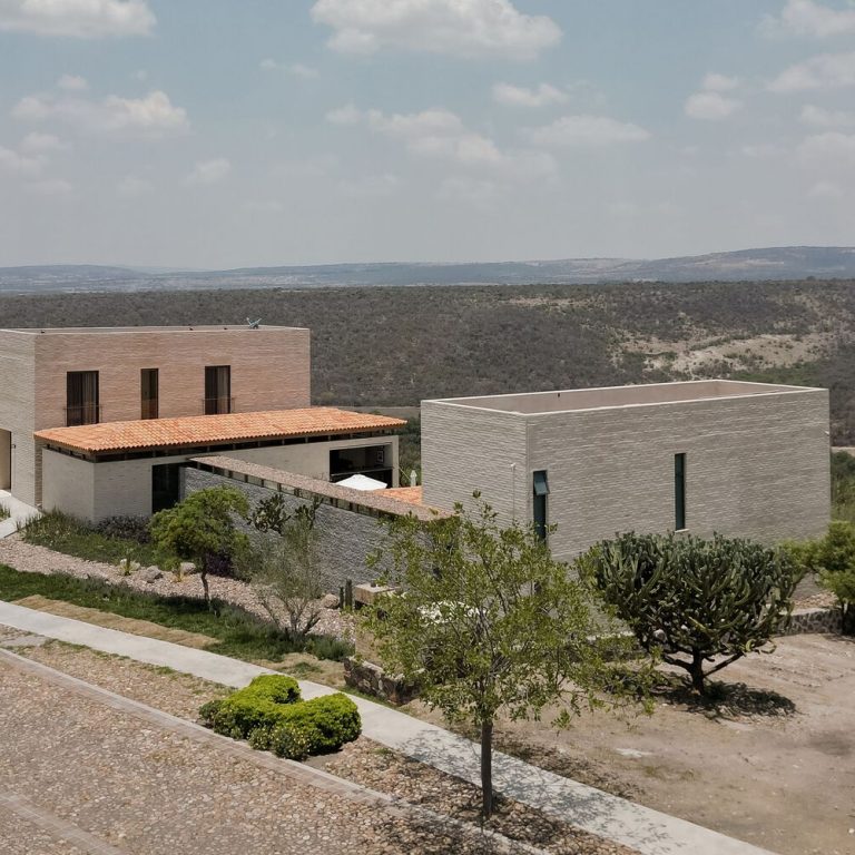 Vivienda Zarcillo en Guanajuato por estudio ar - Fotografía de Arquitectura - El Arqui MX