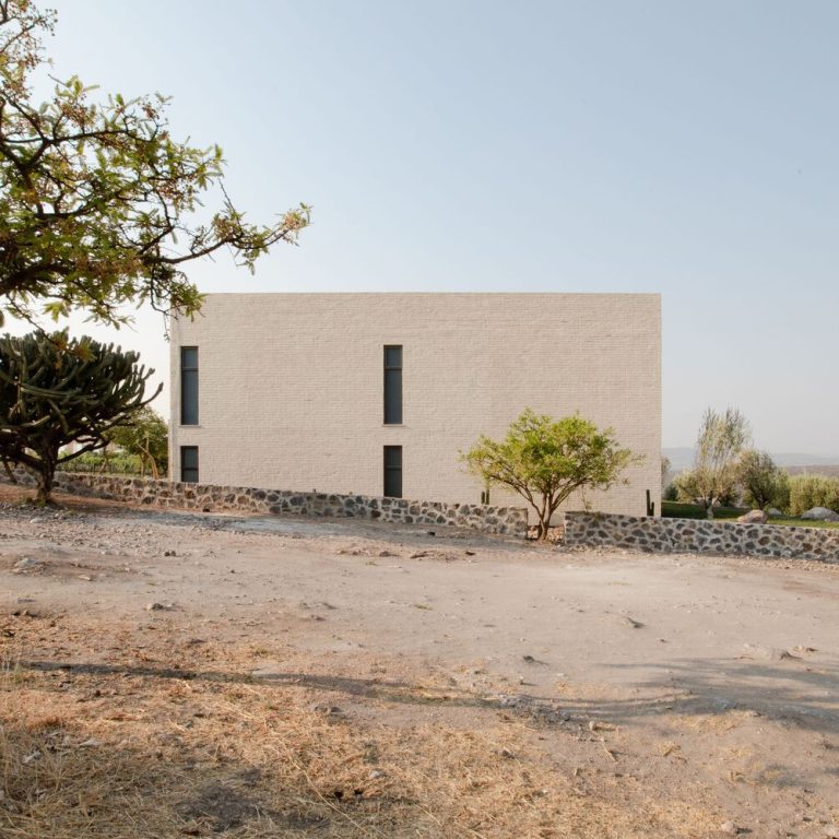 Vivienda Zarcillo en Guanajuato por estudio ar - Fotografía de Arquitectura - El Arqui MX