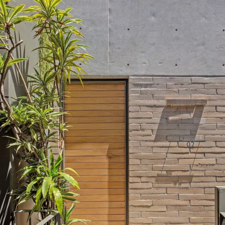 Detalle de ladrillo aparente en el Edificio Porfirio