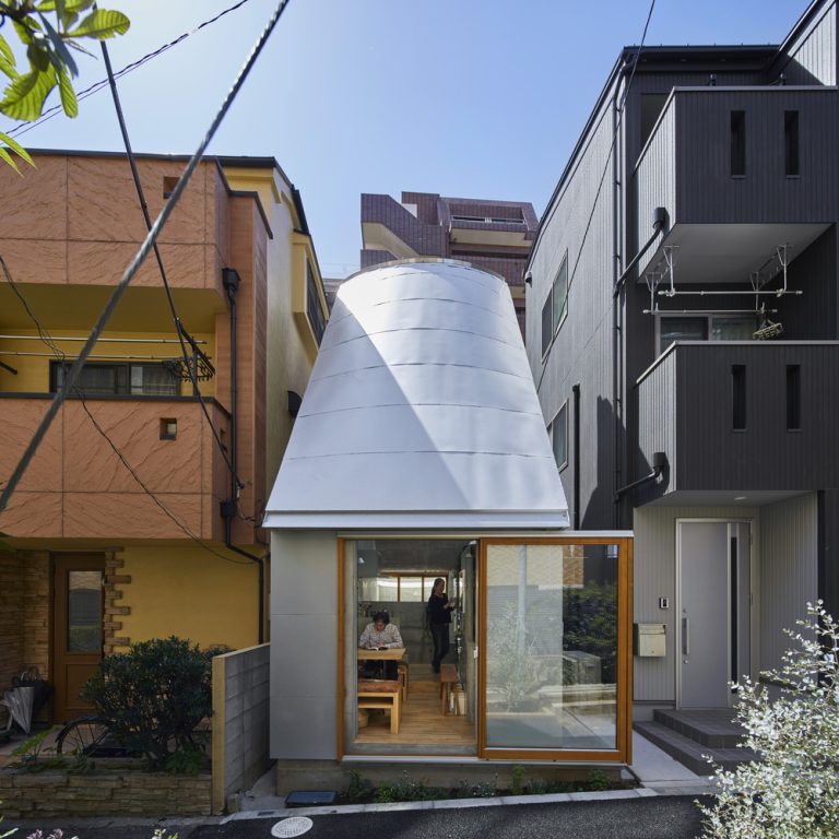 Casa Amor 2 en Japón