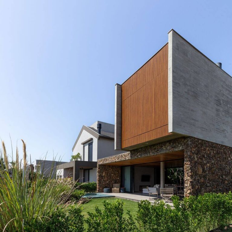 Casa da Guarita por Oficina Conceito Arquitetura