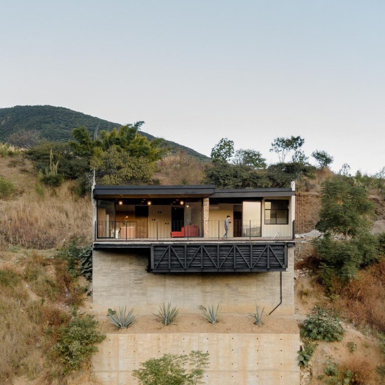 Casa Laurel en Oaxaca por Miguel Avila Arquitectura