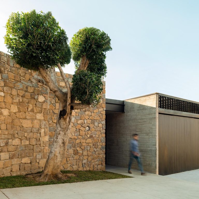 Casa Laurel en Oaxaca por Miguel Avila Arquitectura