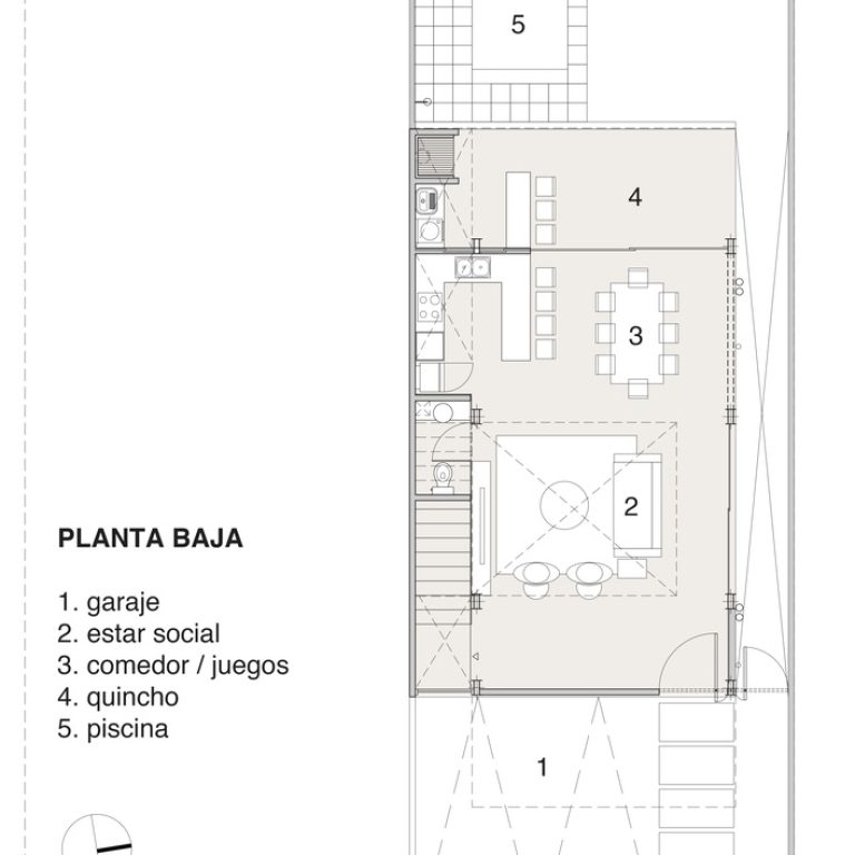 Casa desnuda en Paraguay